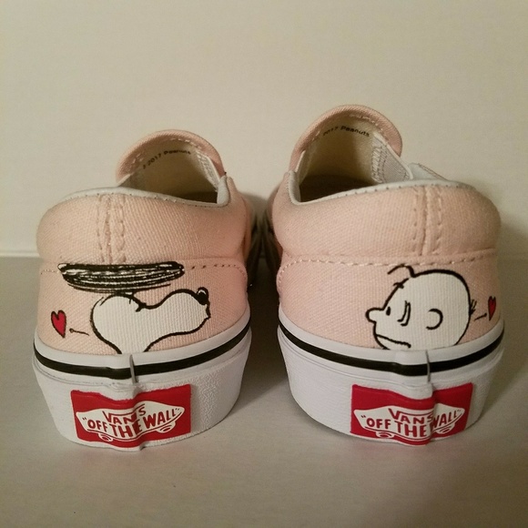 Peanuts Vans Snoopy and Lucy Smack PRICE REDUCED - Picture 2 of 6